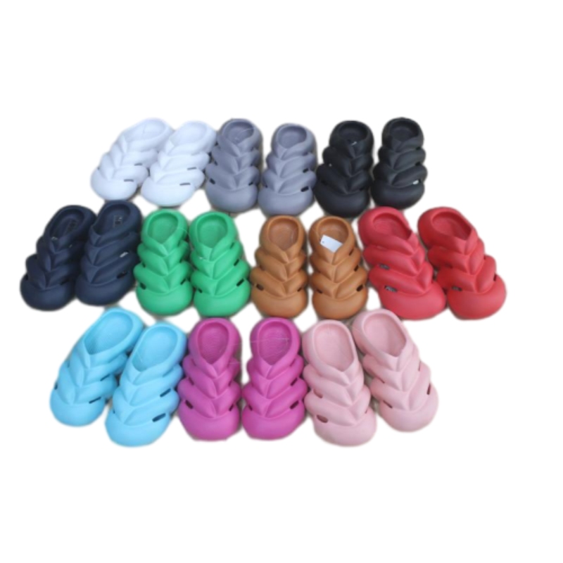 Caterpillar Design Fashion Lady Slipper Cartoon Women Slides